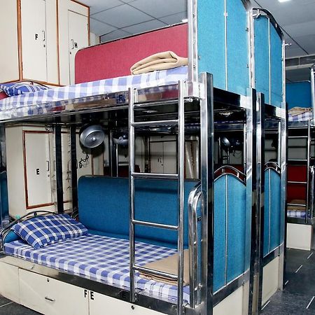 Oyo 15242 Hotel Rathi Palace ジャイプール エクステリア 写真